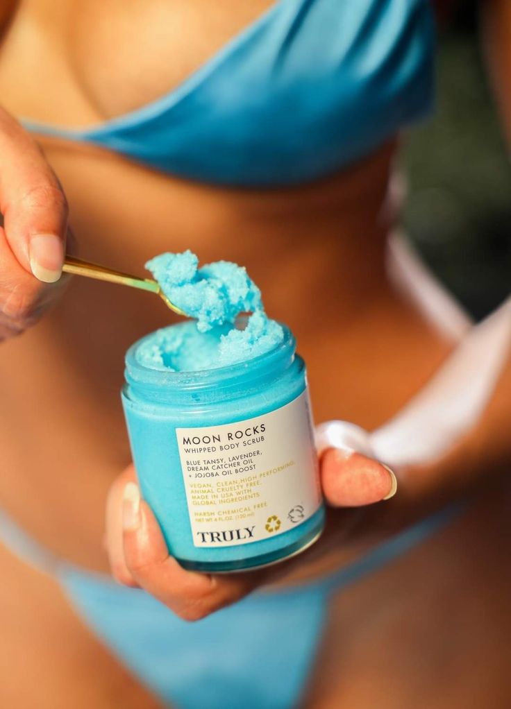Truly Beauty Moon Rocks Pre- Shave Body Scrub - 180ml