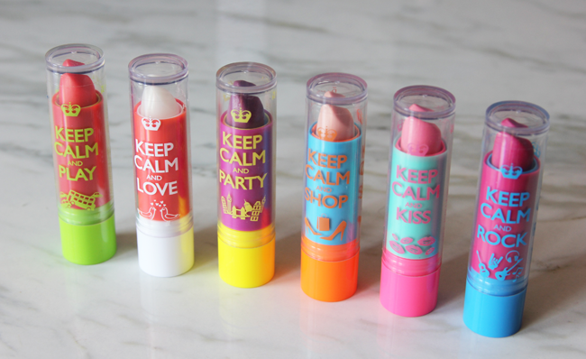 RIMMEL KEEP CALM AND LIP BALM ( AVILABLE IN 6 DIFFERENT COLORS)