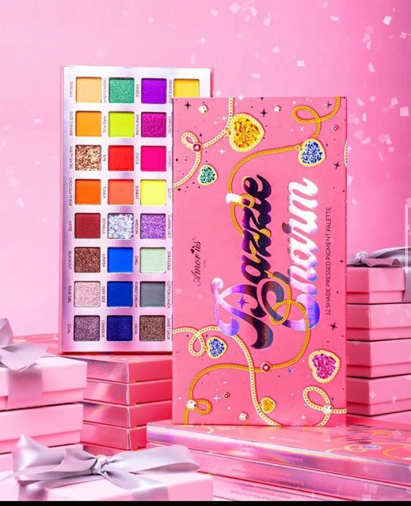 AMOR US EYESHADOW PALETTE "DAZZLE CHARM"