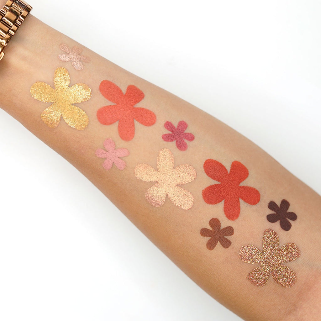 KARA BEAUTY EYESHADOW PALETTE "POETRY OF LOVE"