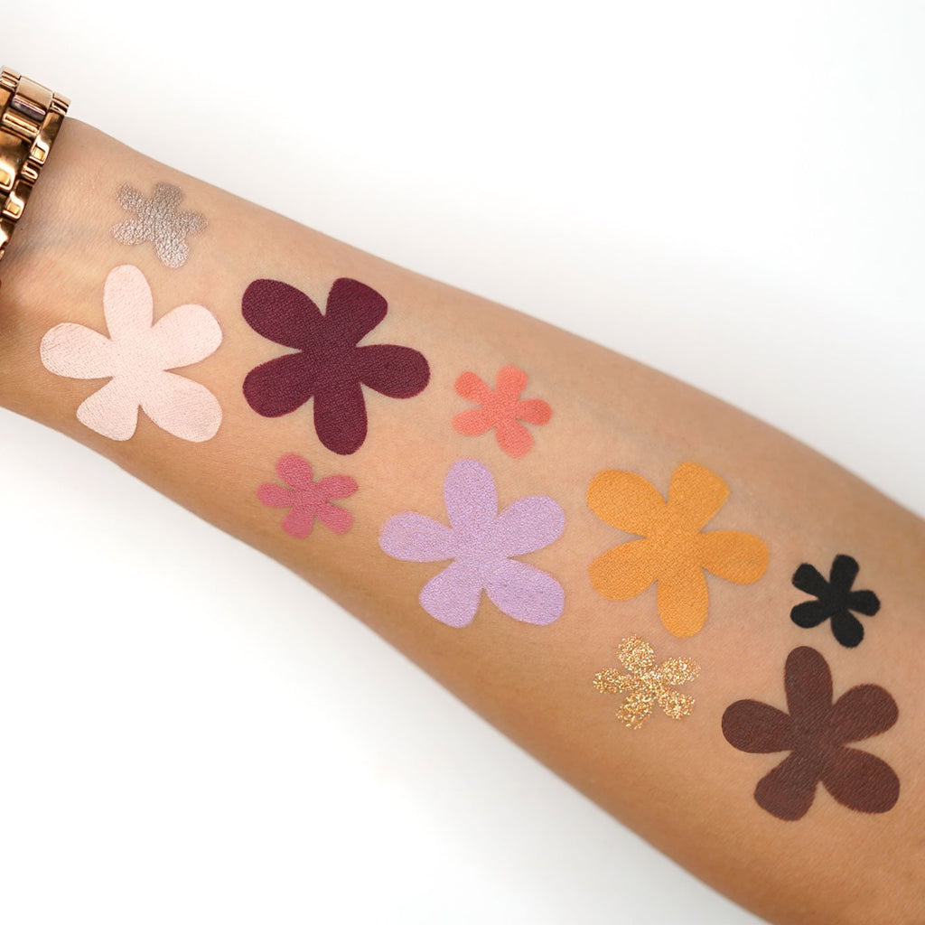 KARA BEAUTY EYESHADOW PALETTE "STARRY EYES"
